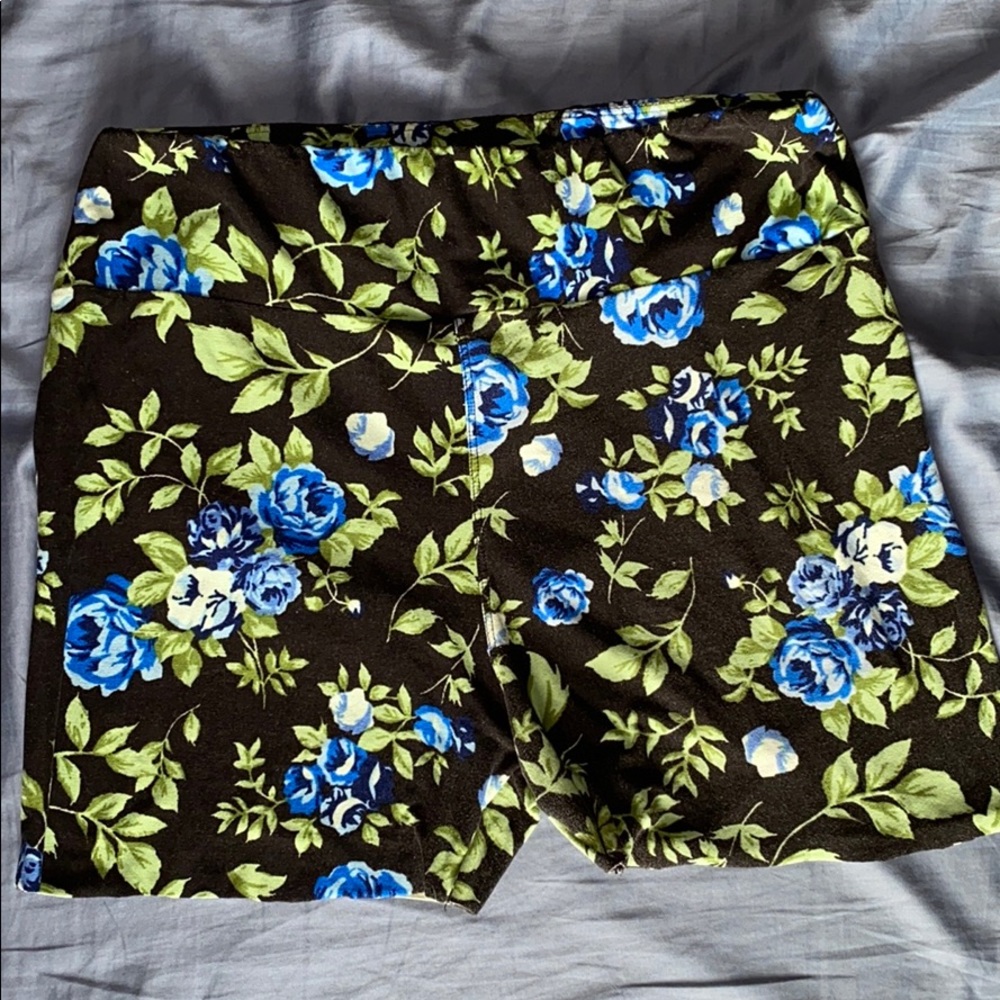 Lularoe high waisted floral shorts